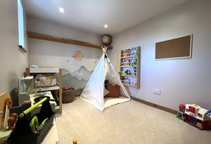 Photo 15- click for photo gallery